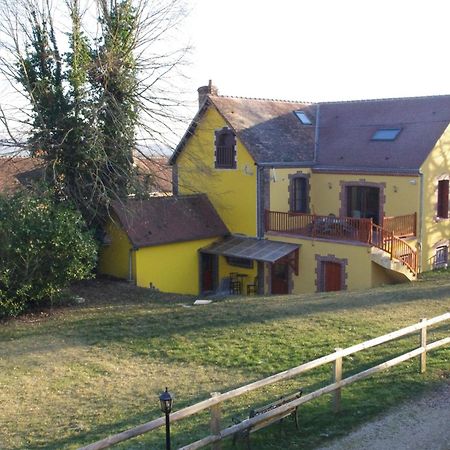 Logis-Hotel Restaurant Auberge Les Vallees Du Perche Vicheres Exterior photo